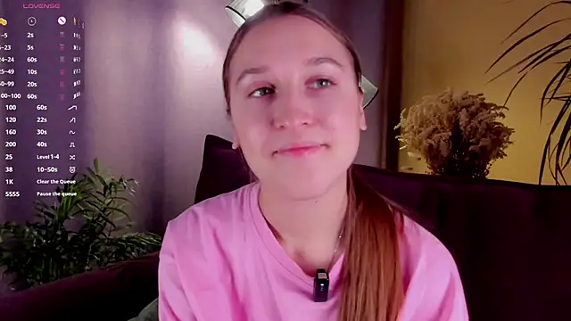 NanaMertins online show from October 23, 1:11 am