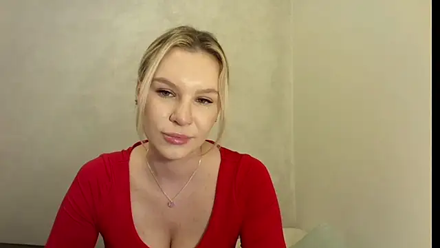 Snapshot of SadieBrilliance chatting on September 30, 6:13 pm SadieBrilliance online show from September 30, 6:13 pm