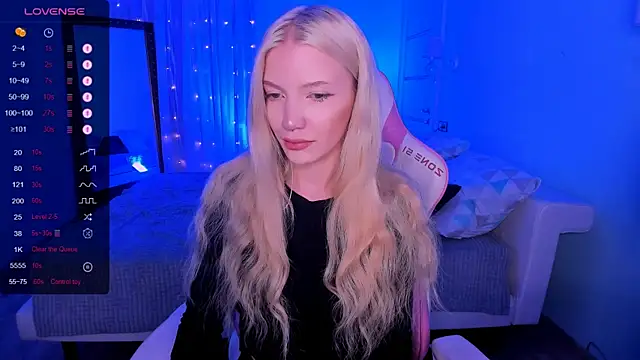 AnyaTaylor  online show from January 18, 2:41 am