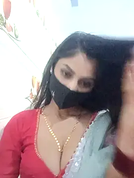 Snapshot of Hot-Soniya733 chatting on November 1, 12:53 pm Hot-Soniya733 online show from November 1, 12:53 pm