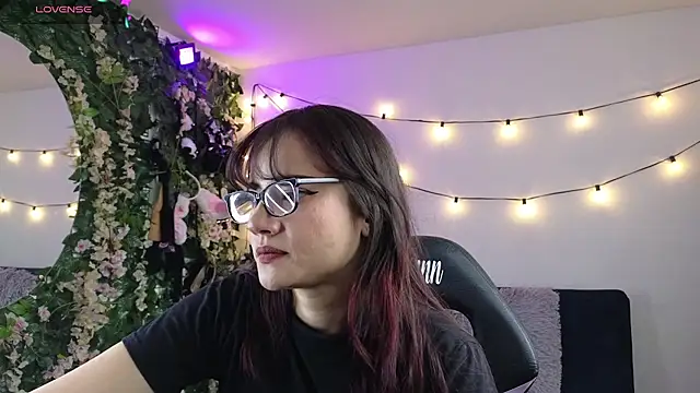 MiaVelvetDoll online show from January 16, 2:24 pm