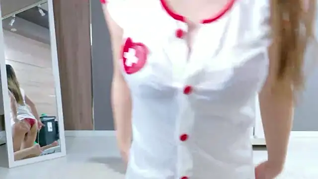 Snapshot of Xoxo__RUKA__xoxO chatting on October 21, 12:42 pm Xoxo RUKA xoxO online show from October 21, 12:42 pm