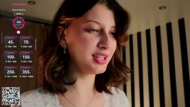 LorinaMaffitt online show from November 23, 6:20 pm