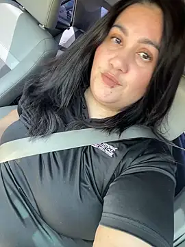 xstreyitaa online show from September 16, 6:05 pm