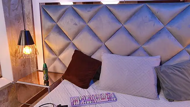 gemma sm online show from December 14, 3:23 am