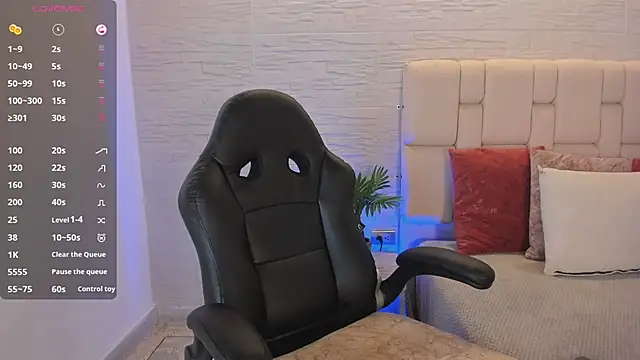 Mollycb online show from September 23, 4:10 am