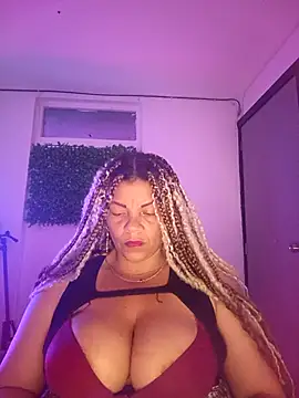 Eva Luxei online show from December 17, 5:00 am