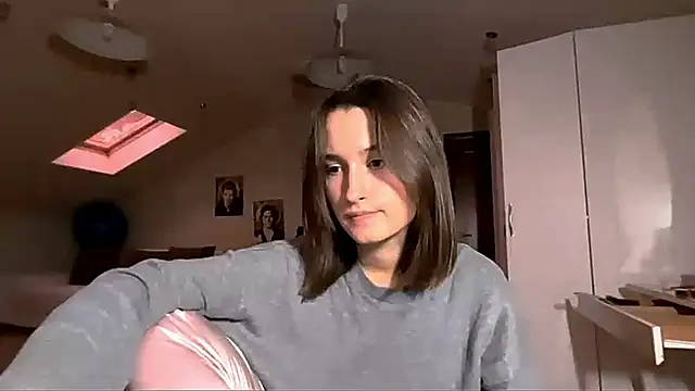 Snapshot of DarlineBrustera chatting on October 5, 2:55 pm DarlineBrustera online show from October 5, 2:55 pm