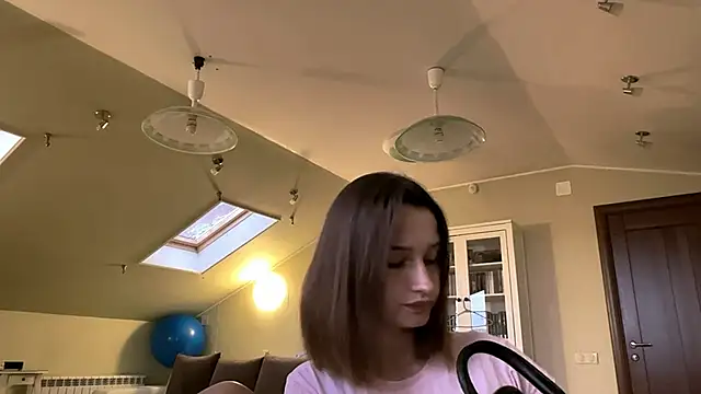 Snapshot of DarlineBrustera chatting on September 18, 2:37 pm DarlineBrustera online show from September 18, 2:37 pm
