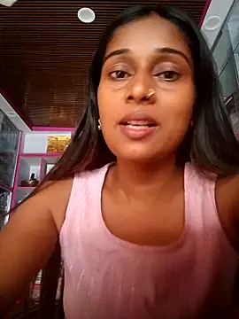 hotshreya69 online show from September 28, 11:48 am