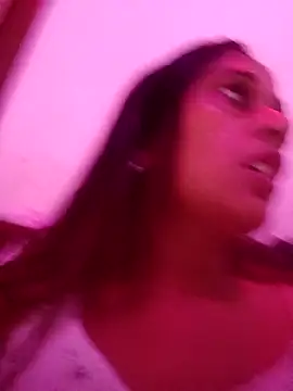 hotshreya69 online show from September 11, 7:20 am