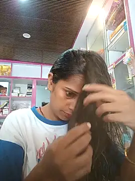 hotshreya69 online show from September 19, 7:18 am