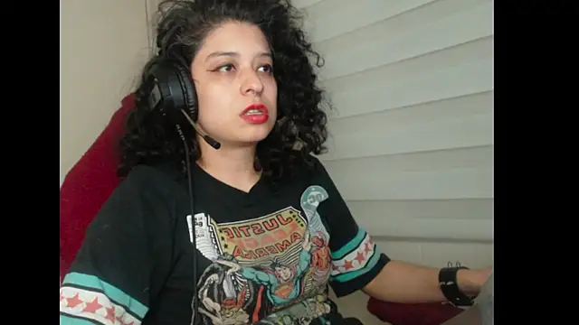 Snapshot of miss_carmila1 chatting on October 4, 11:20 pm miss carmila1 online show from October 4, 11:20 pm