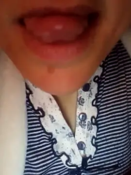 Cassandrina1 online show from November 17, 6:03 am