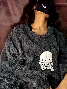 priyastrip314 online show from December 18, 5:29 pm