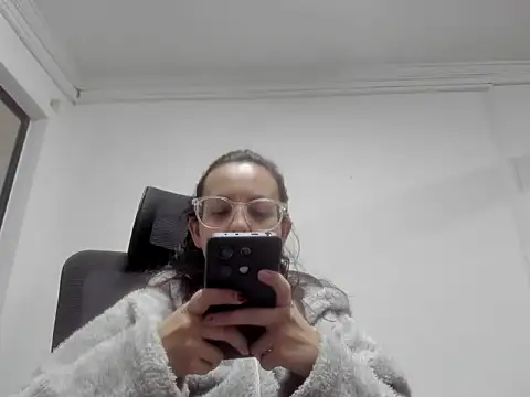 dalila macherano1 online show from October 22, 10:04 pm