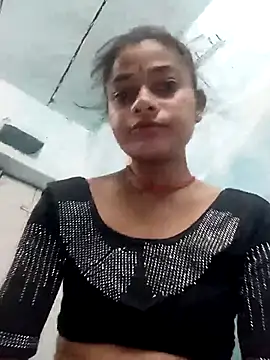 PoojaPleasure online show from November 19, 8:20 pm