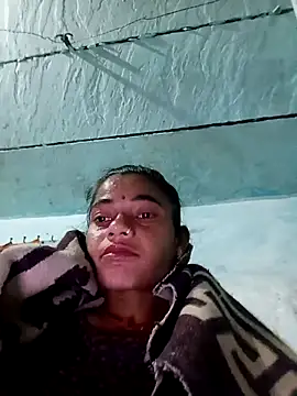 PoojaPleasure online show from November 11, 7:00 pm