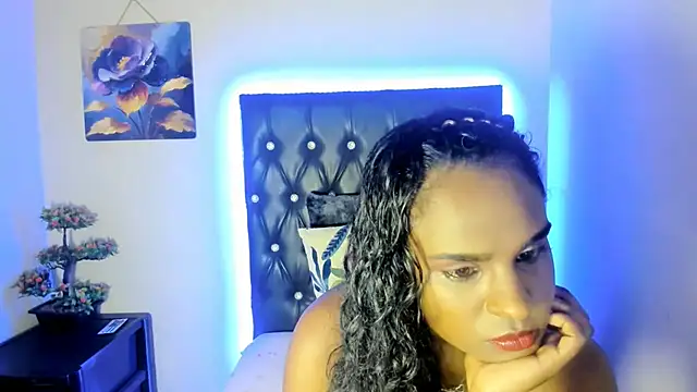 Snapshot of Toxicfantasy4u chatting on September 11, 5:02 pm Toxicfantasy4u online show from September 11, 5:02 pm