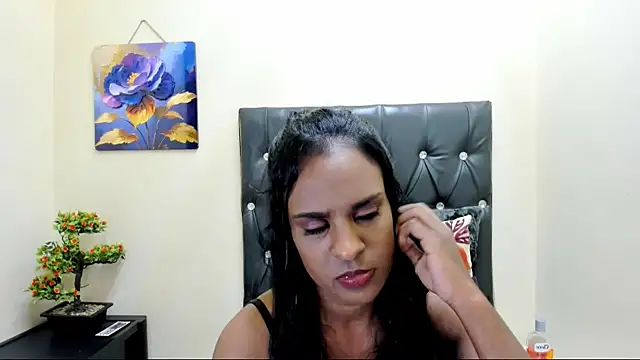 Snapshot of Toxicfantasy4u chatting on October 14, 5:48 pm Toxicfantasy4u online show from October 14, 5:48 pm