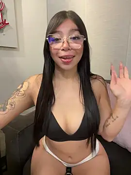 Maddy Piink online show from November 20, 7:59 pm