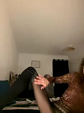 Chris06d22xh online show from October 2, 6:24 pm