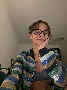 Chris06d22xh online show from October 11, 7:16 pm