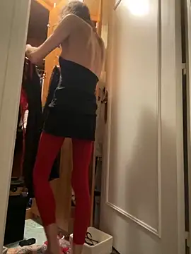 Chris06d22xh online show from October 30, 8:10 pm