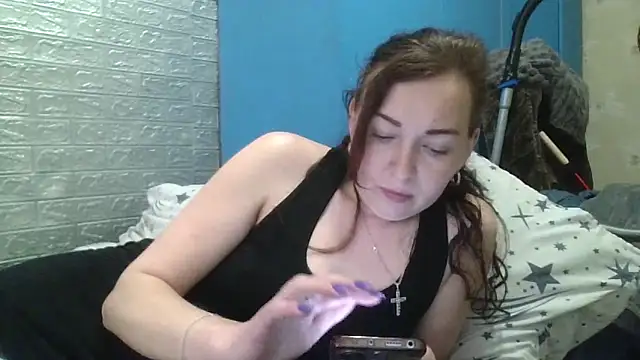 DanaNeon online show from April 18, 11:24 am