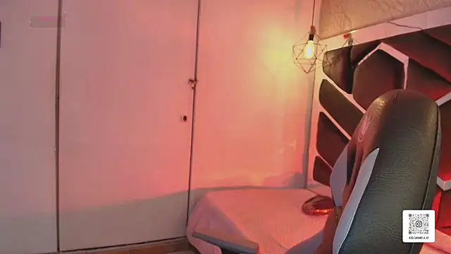 Melissa Adamsx online show from January 31, 7:23 pm