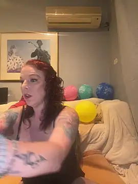 Island Siren online show from November 7, 10:14 pm