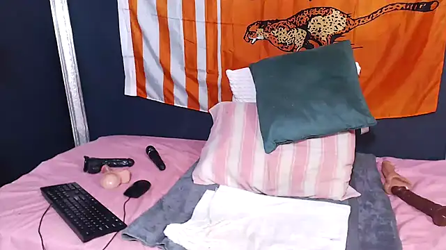 PrettyBoobsxx42 online show from September 20, 2:54 am