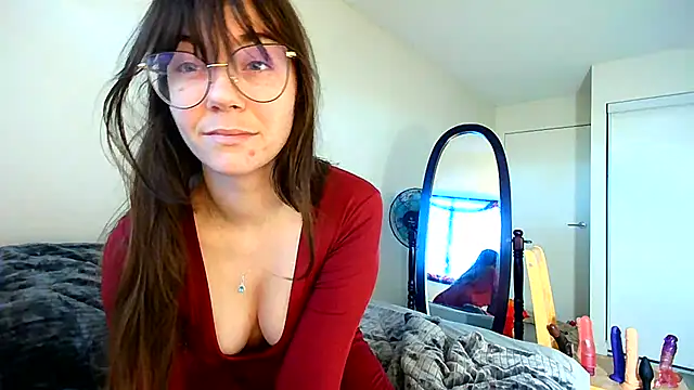 shelbistheshloth online show from October 17, 3:48 pm