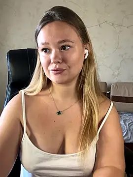 Snapshot of CaramelleSugar_ chatting on October 11, 12:52 pm CaramelleSugar online show from October 11, 12:52 pm