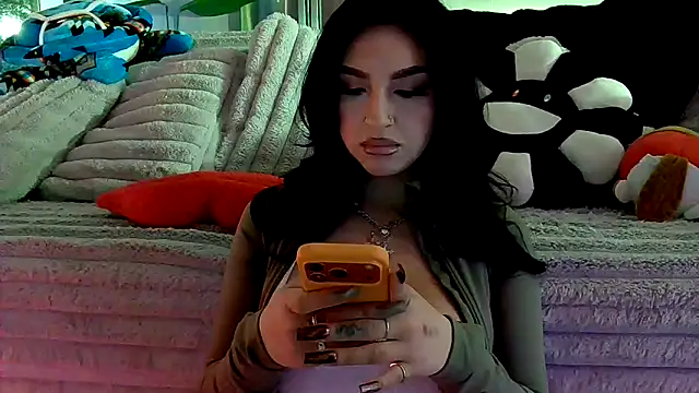 jg0ld online show from December 23, 9:24 am