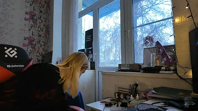 Witching Moon online show from December 16, 6:52 am