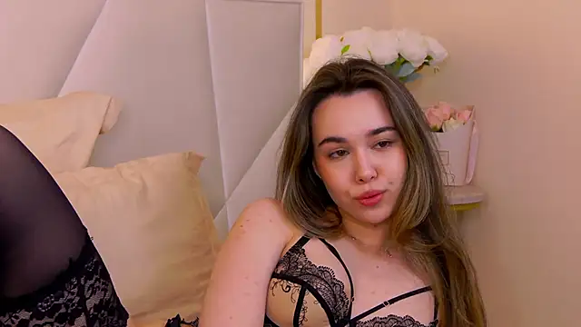 MiaMarlow online show from April 26, 1:03 am