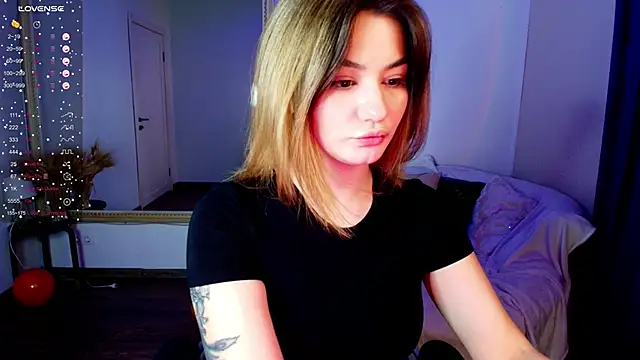 Dark Moni online show from November 10, 5:35 am