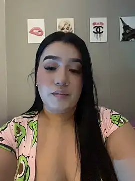 Aliciawhitee online show from April 30, 5:12 am
