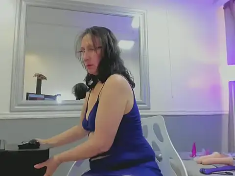 Oriana Jhonson online show from February 22, 1:23 pm