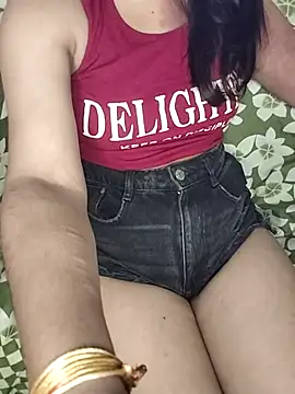 Laila Pahadi online show from November 4, 6:46 pm