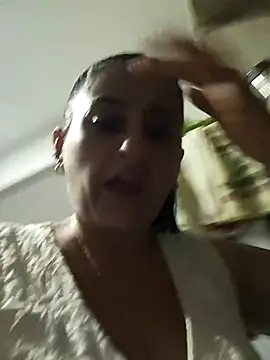 Titiss8921 online show from December 14, 2:39 am