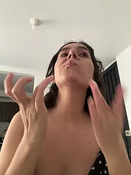 barbyehot online show from March 18, 10:26 pm