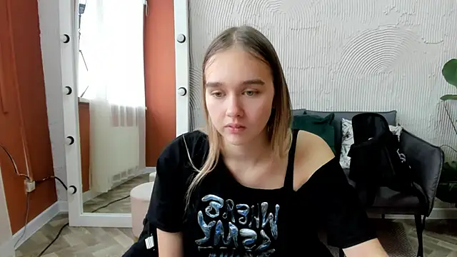 Snapshot of Vel1ka chatting on October 12, 8:06 am Vel1ka online show from October 12, 8:06 am
