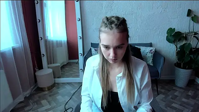 Snapshot of Vel1ka chatting on September 29, 12:10 pm Vel1ka online show from September 29, 12:10 pm