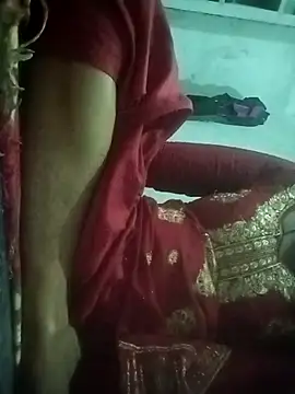 baddy8008 online show from October 19, 9:28 pm