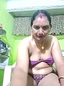 Snapshot of ZIVAA chatting on September 17, 6:28 pm ZIVAA online show from September 17, 6:28 pm