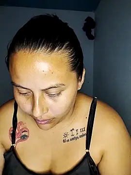 yelezia online show from December 1, 3:32 am