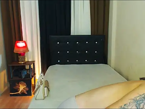 exoticacutiegirl online show from May 2, 8:23 pm