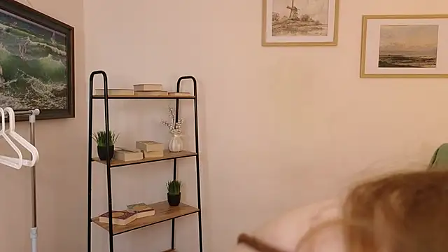 Bonnie Nunez online show from November 12, 10:41 pm